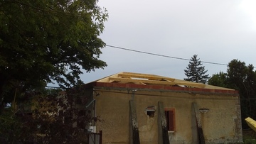 Charpente traditionnelle à Sajas