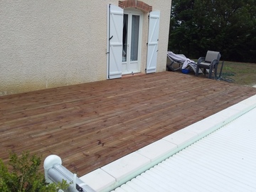 Pose d'une terrasse en bois à Fonsorbes