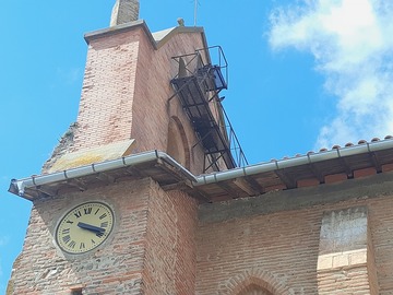 Pose d'une couverture étanchéité en zinc sur une église - Gratens